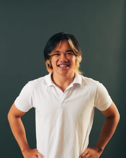 Lorenzo Martin Tabernilla bilang Carlo